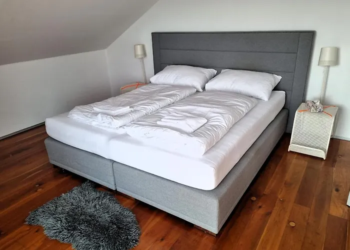 Mountains And Lakes - Gaumberg