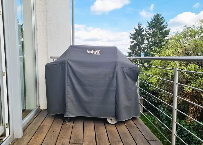 Mountains And Lakes - Gaumberg Λιντς